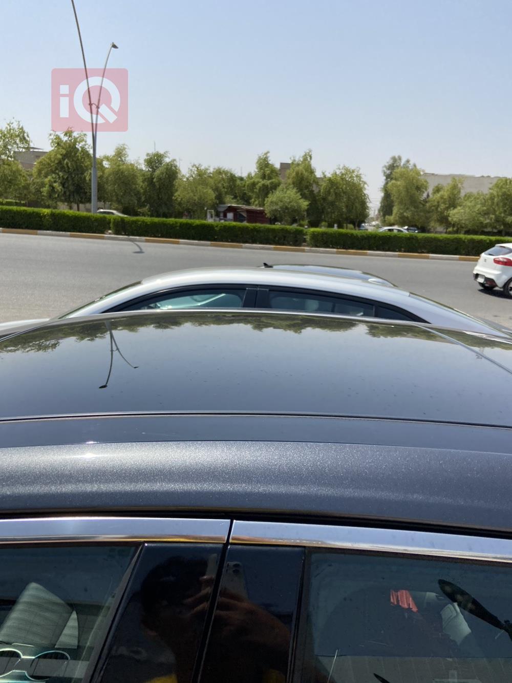 جنسس G70